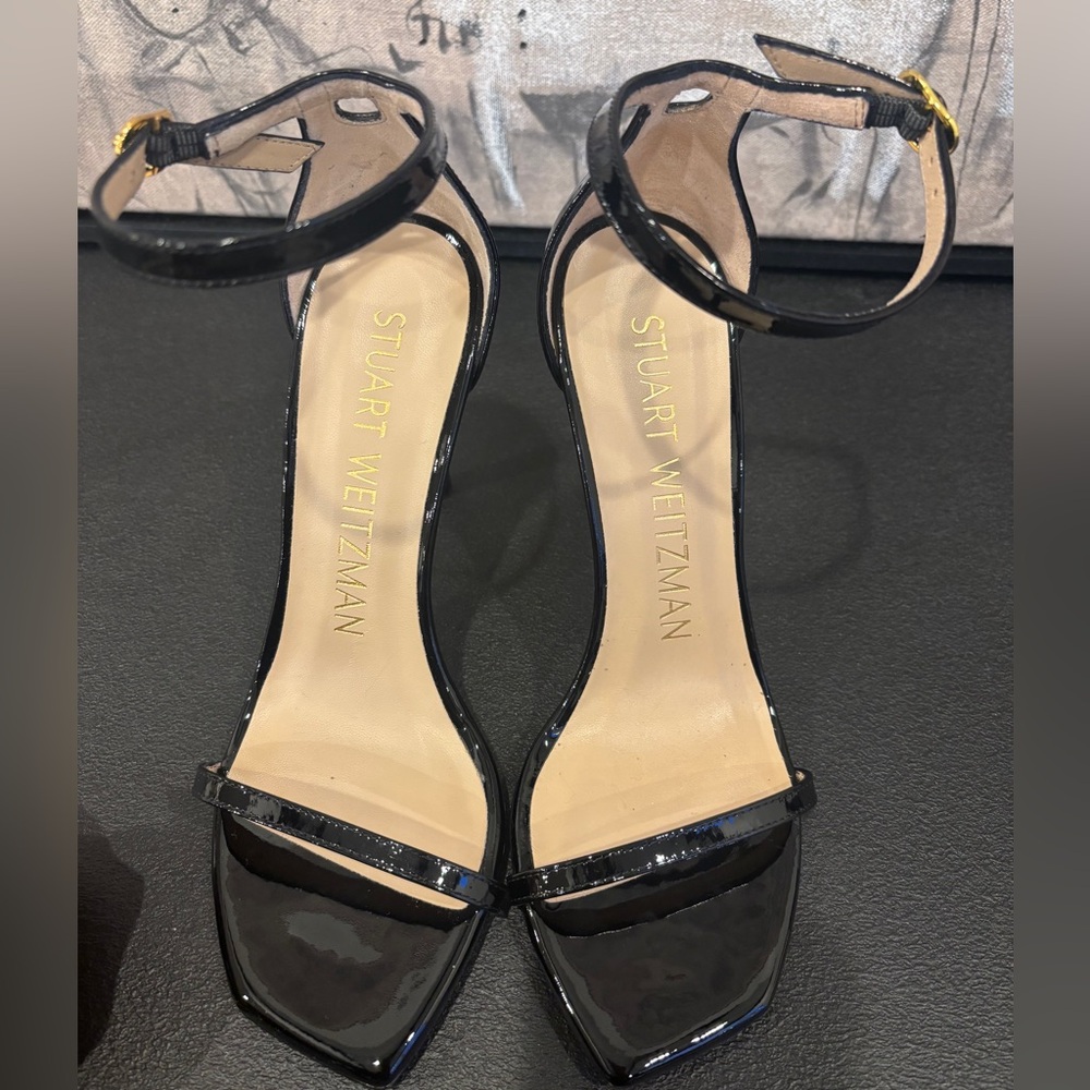 STUART WEITZMAN Nudistcurve Ankle Strap Sandal patent leather